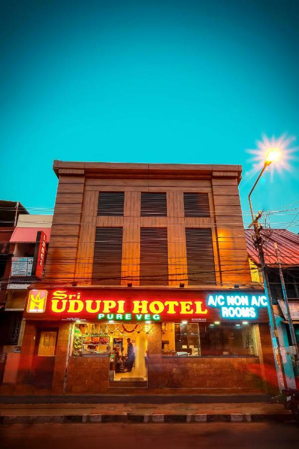 Sri Udupi Hotel Thiruvananthapuram Eksteriør bilde