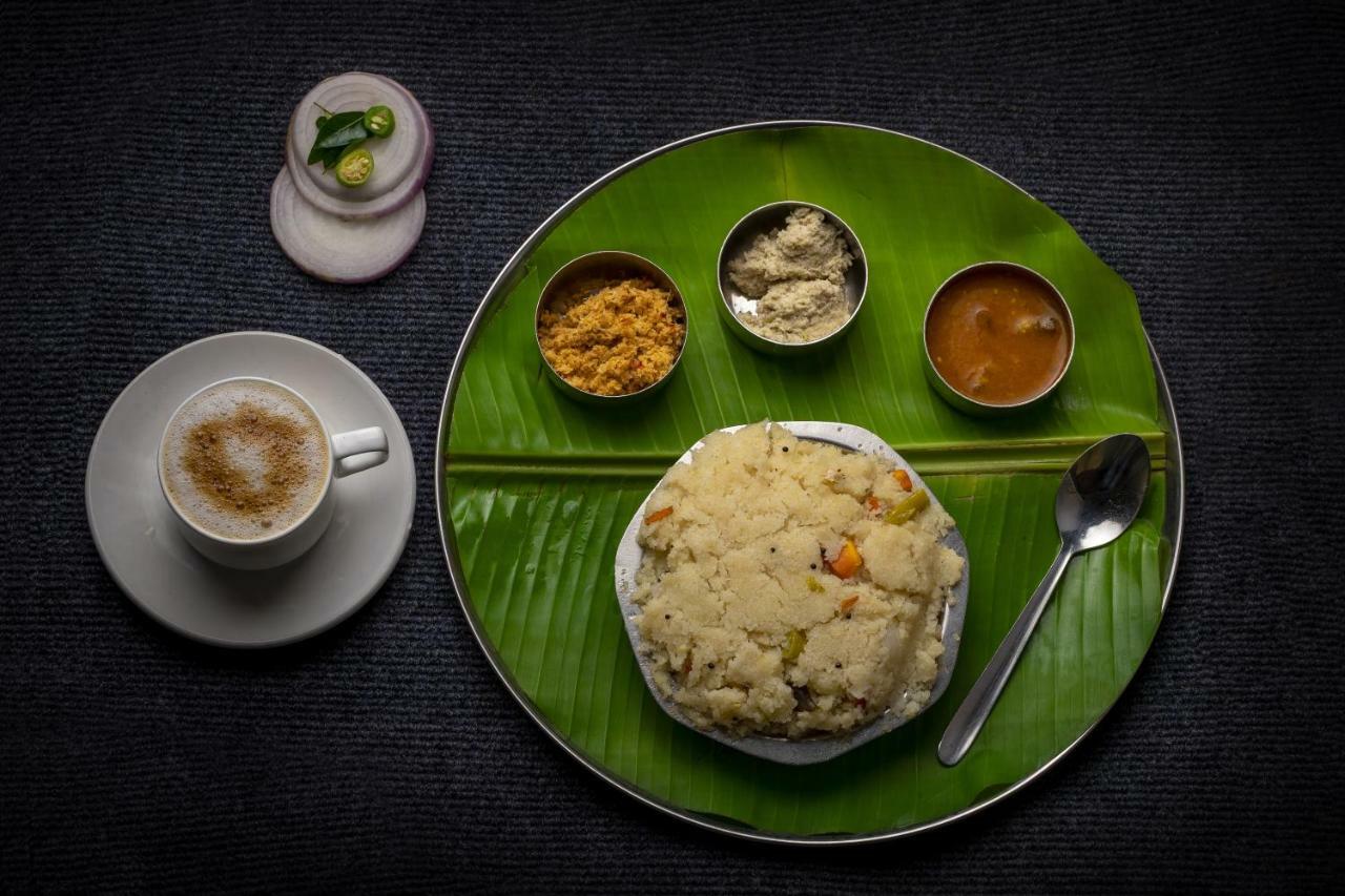 Sri Udupi Hotel Thiruvananthapuram Eksteriør bilde