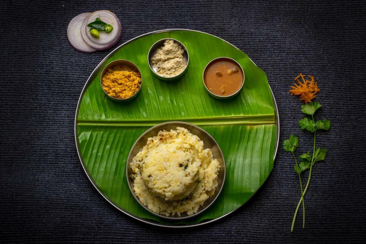 Sri Udupi Hotel Thiruvananthapuram Eksteriør bilde