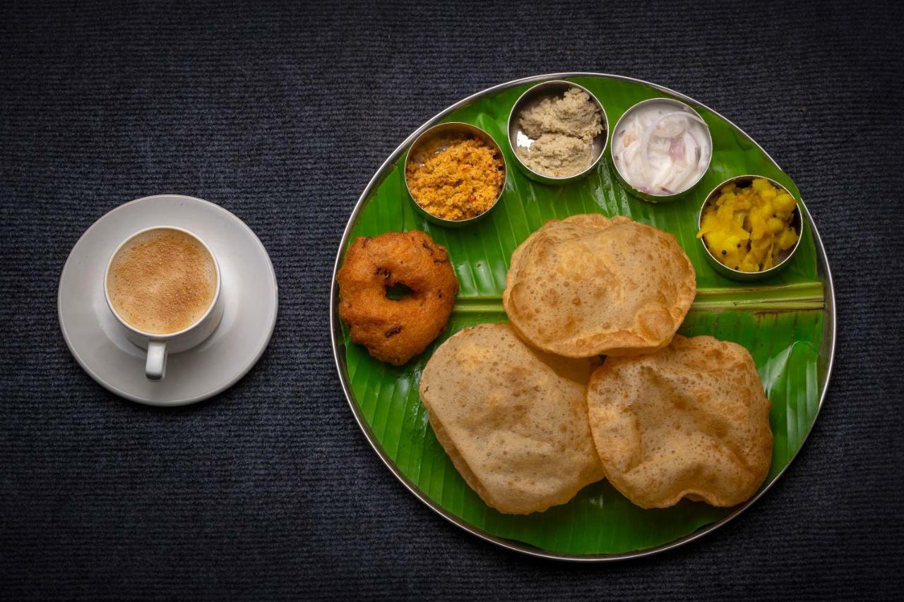 Sri Udupi Hotel Thiruvananthapuram Eksteriør bilde